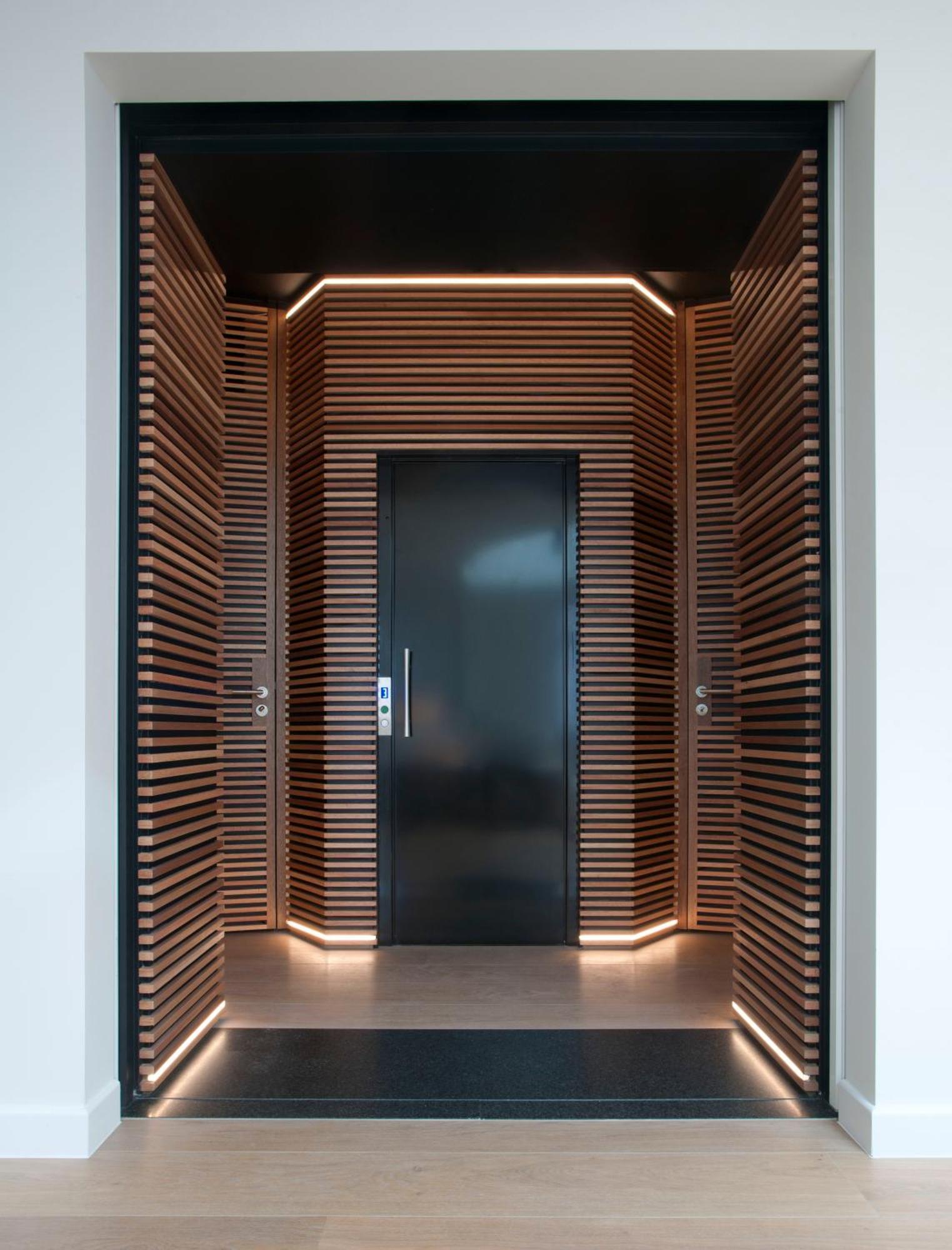 Triplex Penthouse In The City Center Брюксел Екстериор снимка