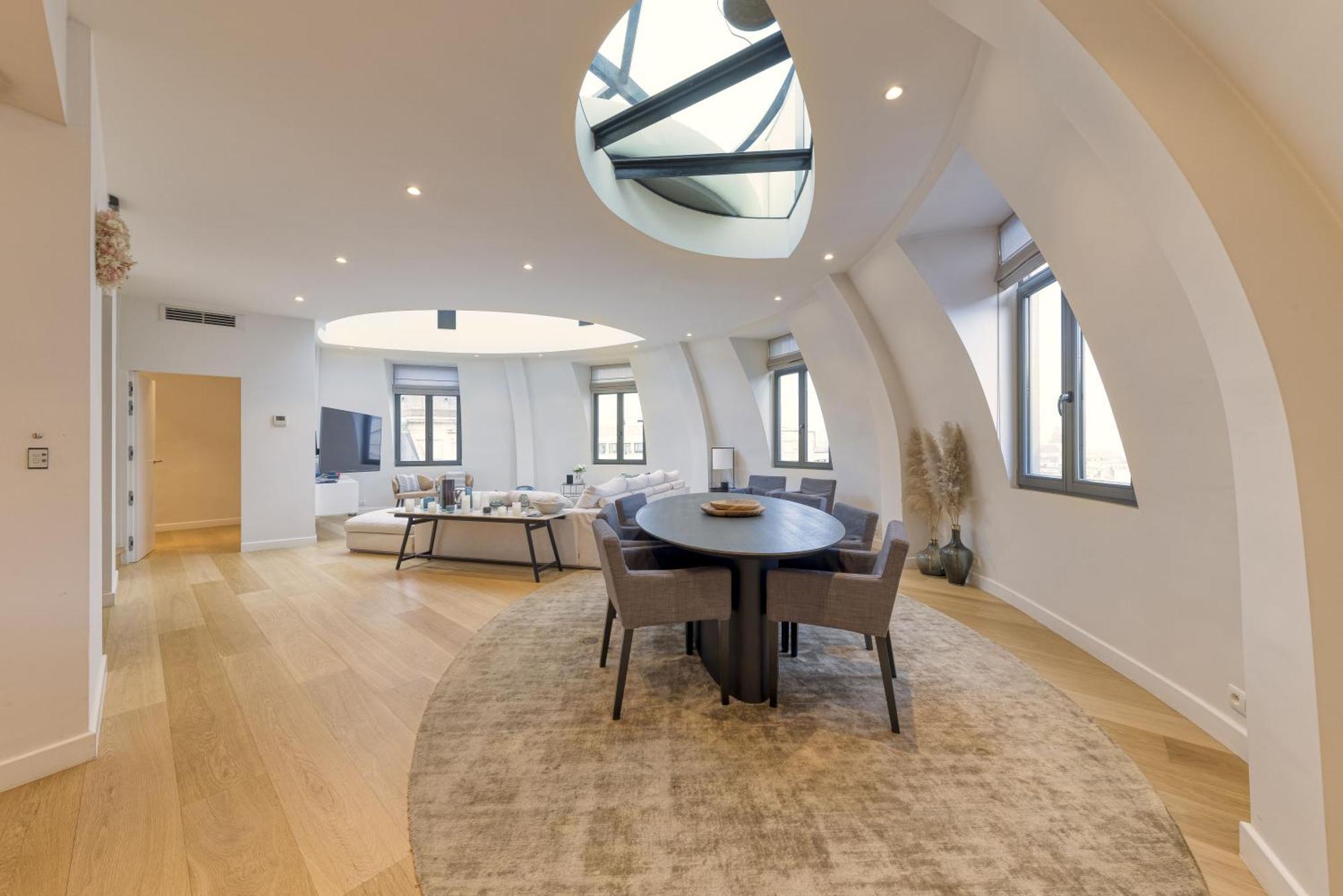 Triplex Penthouse In The City Center Брюксел Екстериор снимка